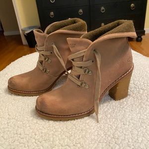 UGG Australian heel brown bootie size 8.